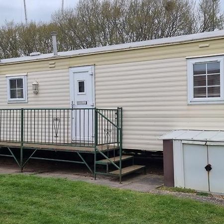 8 Berth Caravan Direct Beach Access อินโกลด์เมลส์ ภายนอก รูปภาพ